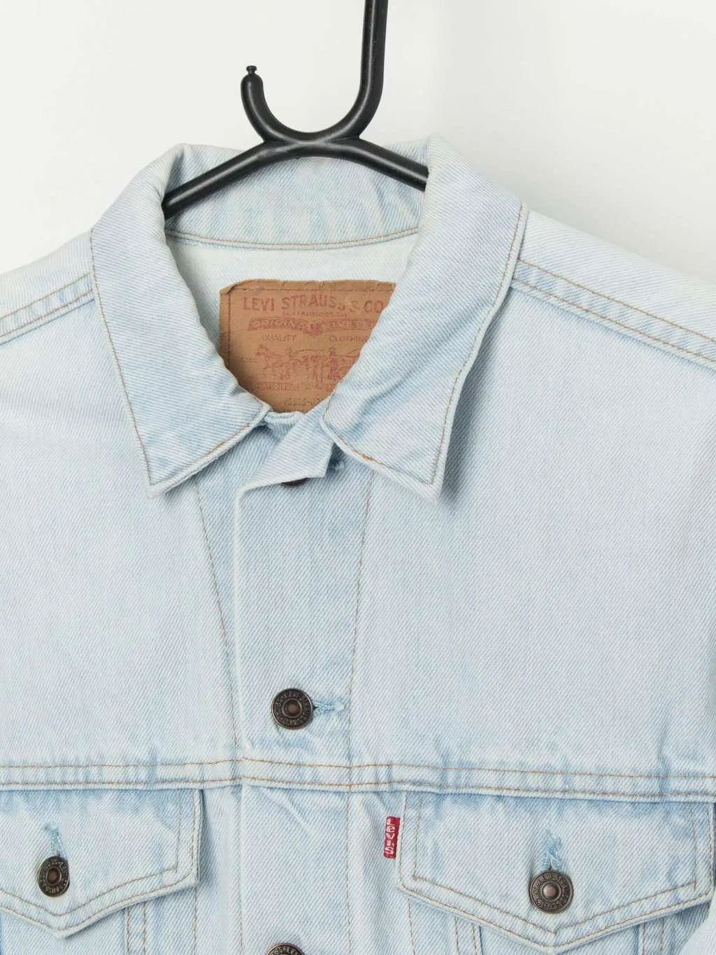 80s vintage Levis trucker jacket in pale blue – Small