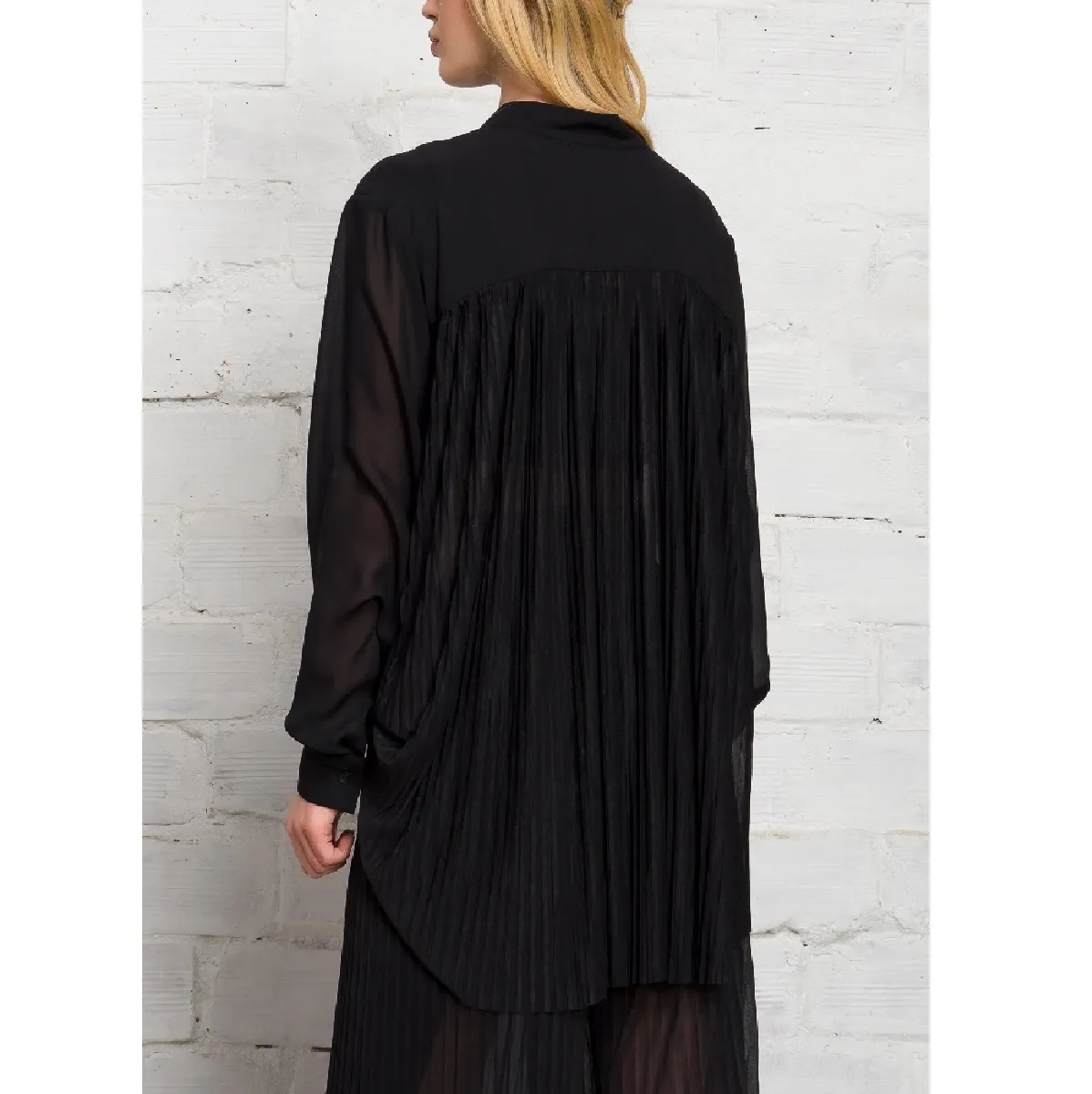 Aakasha  |Chiffon Long Sleeves Plain Medium Handmade Oversized