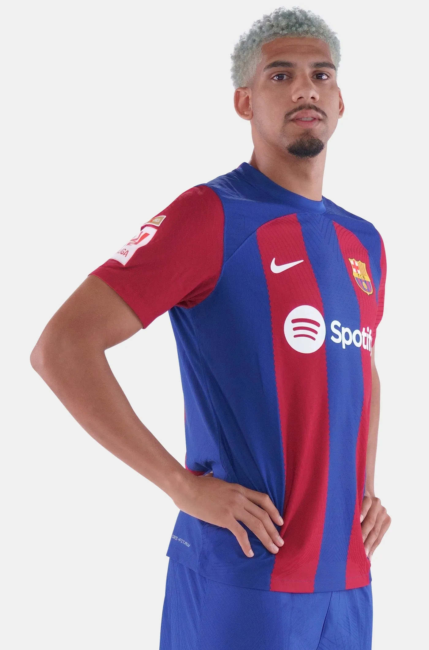 LFP FC Barcelona home shirt 23/24 Player's Edition - R. ARAUJO