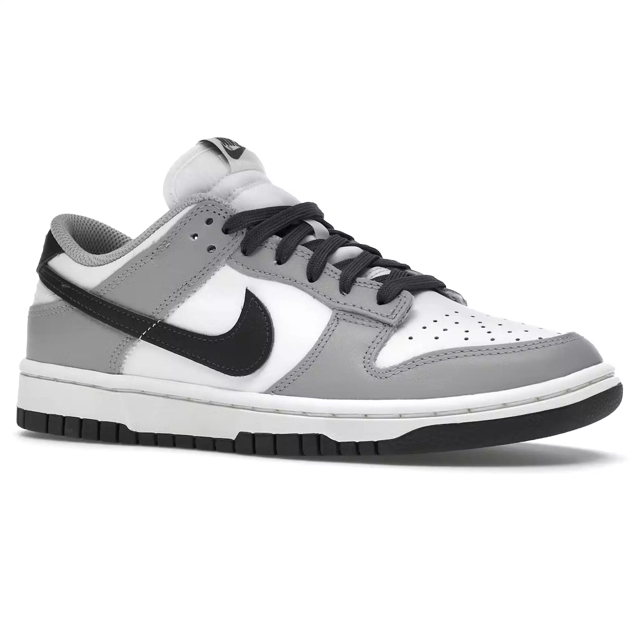 Nike Dunk Low Light Smoke Grey (W)