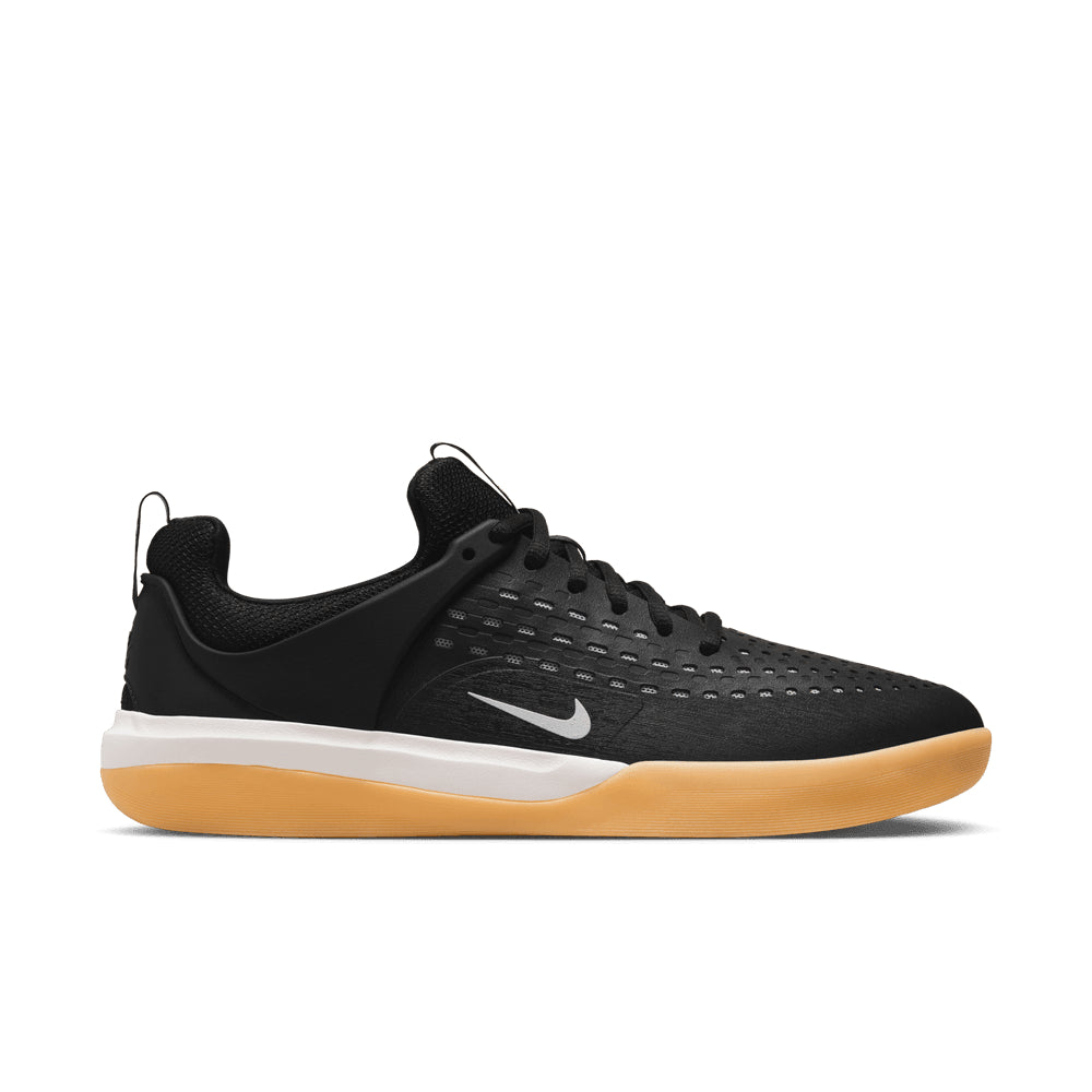 Nike SB Zoom Nyjah 3 Black/White/Gum