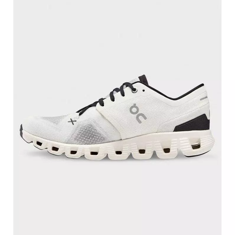 Women's Cloud X 3 - White/Black