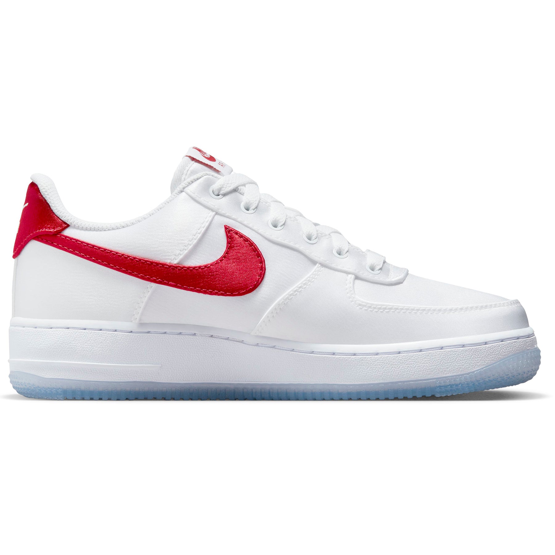 Zapatillas Nike Mujer Urbanas Air Force 1 '07 ESS SNKR | DX6541-100